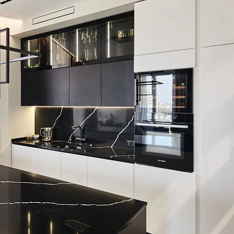 Дизайнерская кухня Black and White ➤ Deni-art — Эксклюзивная мебель и кухни на заказ в Москве