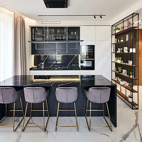 Дизайнерская кухня Black and White ➤ Deni-art — Эксклюзивная мебель и кухни на заказ в Москве